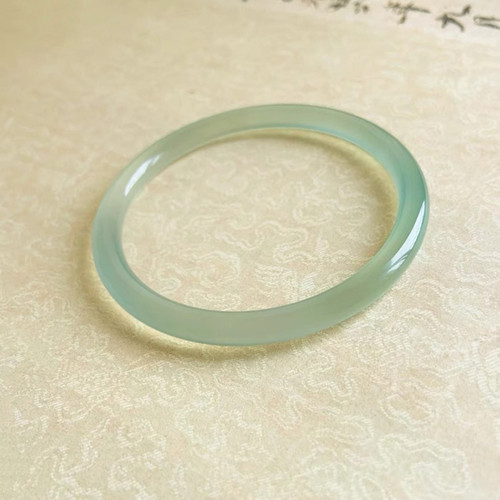 天然正品手镯玉镯细圆条油青色