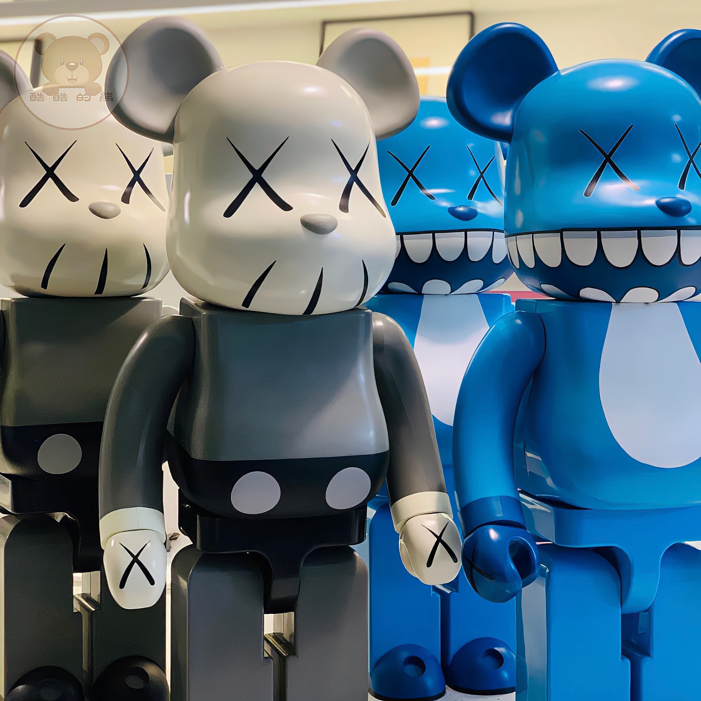 酷酷的熊bearbrick kaws 蓝牙1000%积木熊公仔潮玩暴力熊手办摆件