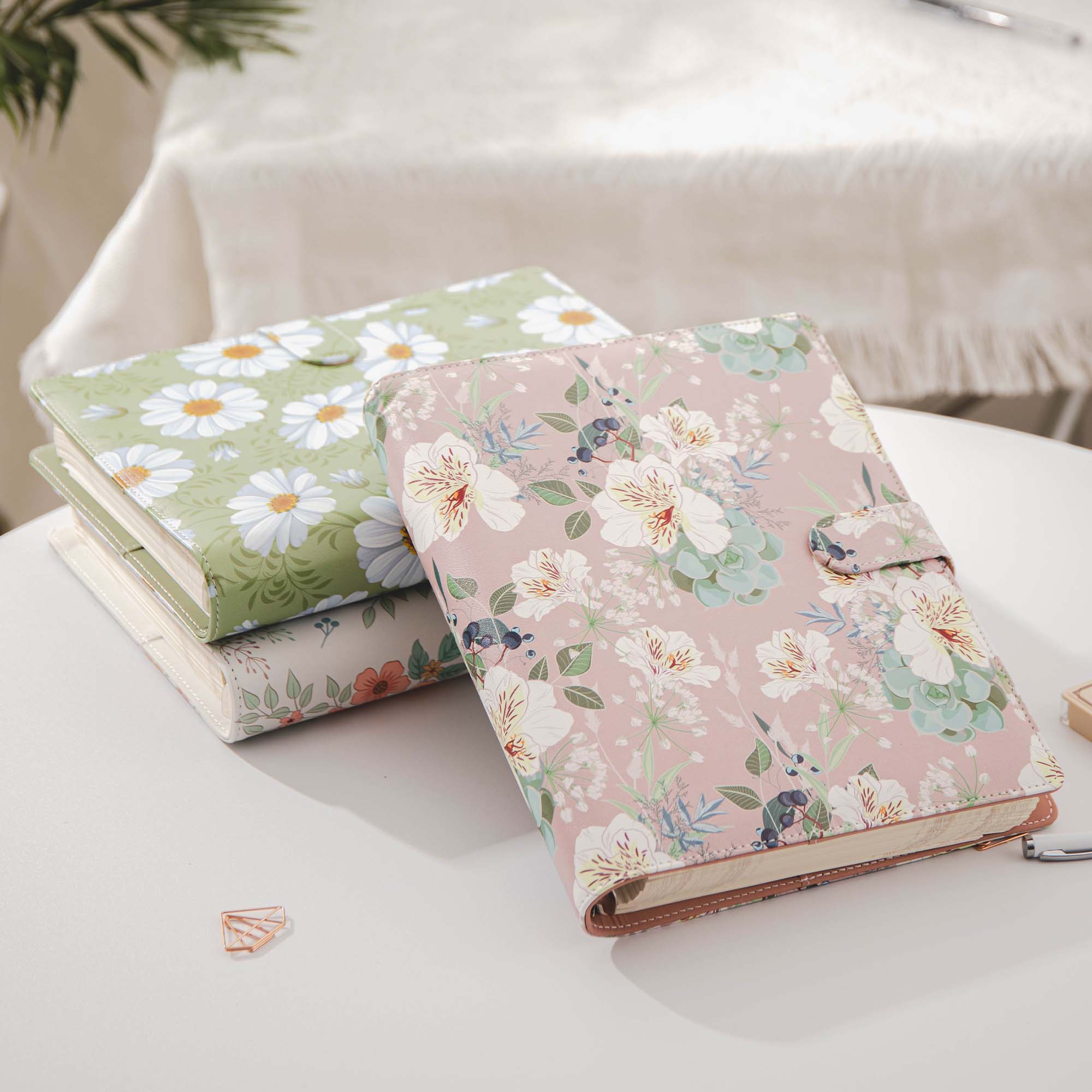 TIEFOSSI/泰福兮A4计划本小雏菊记事本笔记本粉色手账本日记本