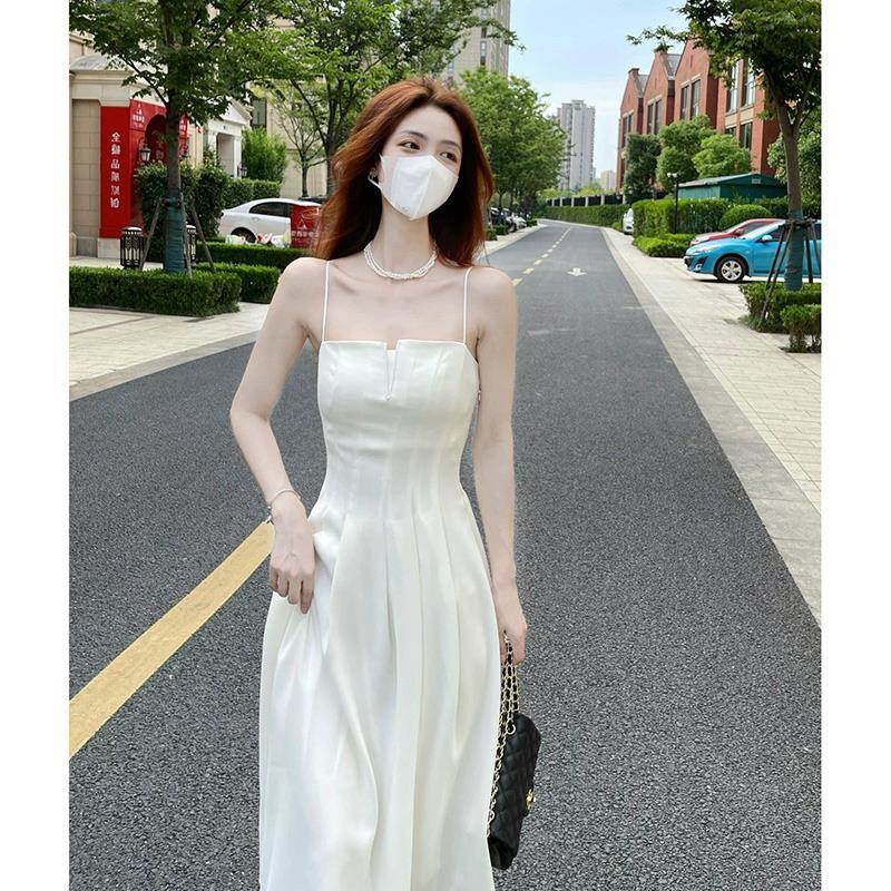 夏季修身白色吊带抹胸连衣裙女度假海边沙滩裙子a字无袖收腰长裙