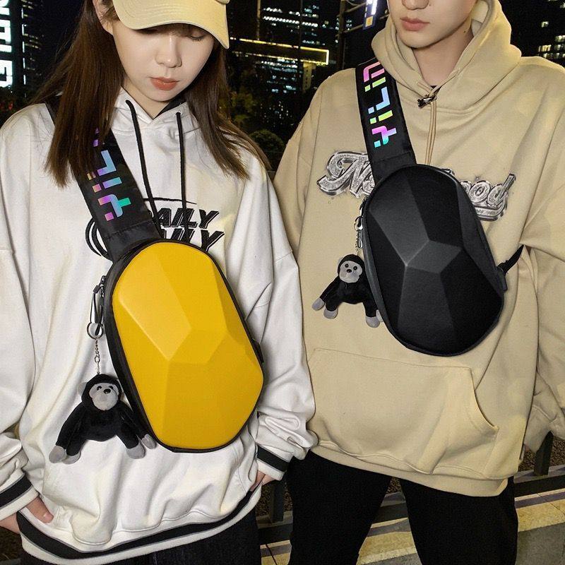 潮流简约多面体胸包男时尚机车背包户外运动包情侣滑雪包斜挎包女