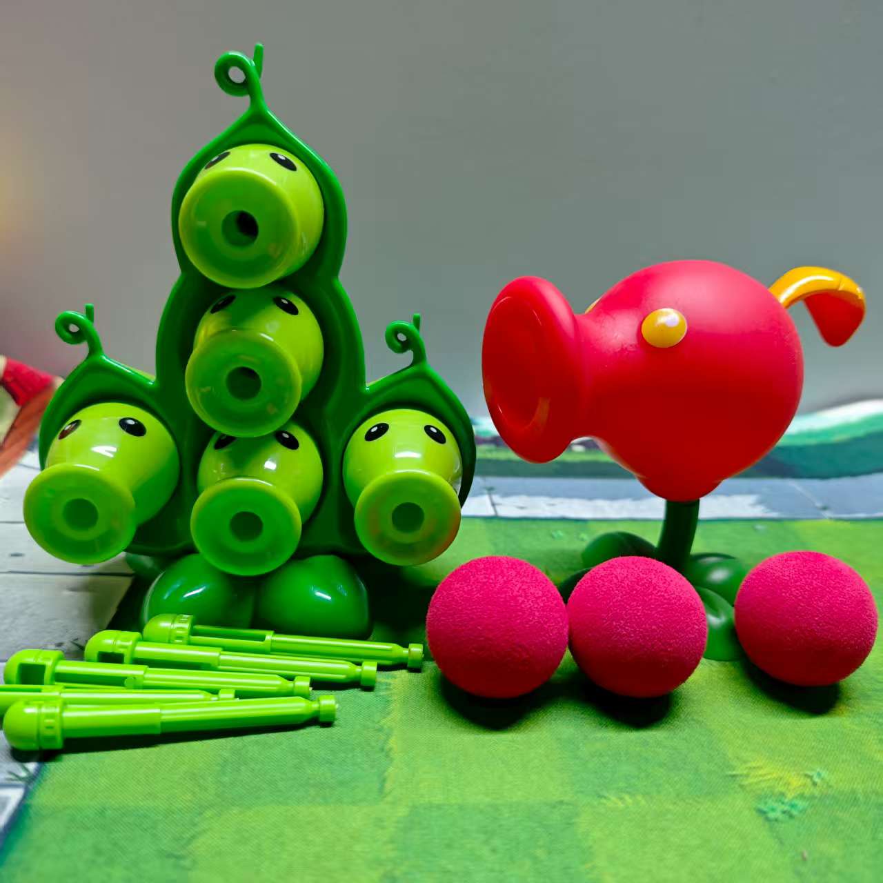 正版植物大战僵尸玩具冰龙草豌豆荚二代玉米加农炮亲子互动益智