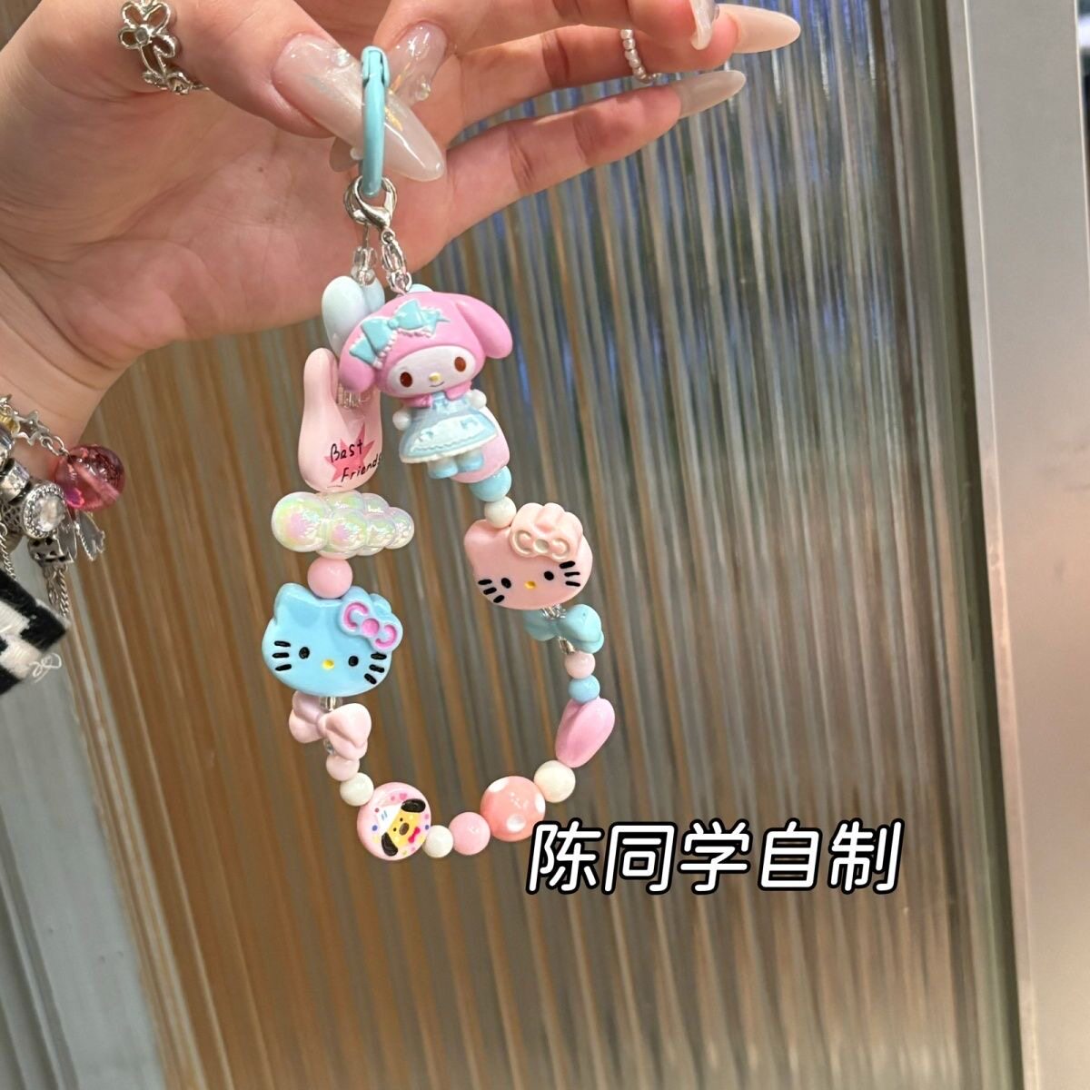 ins少女蓝裙子美乐蒂手机壳挂绳ccd相机咕本卡册耳机包包装饰挂件