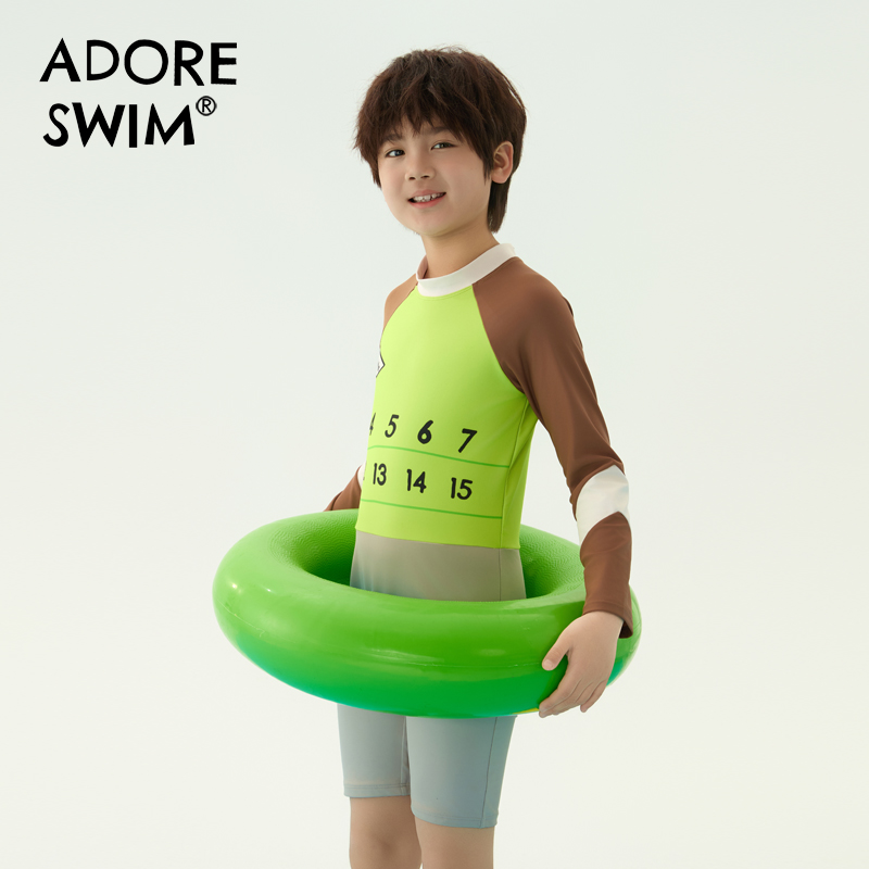 设计师专利设计专注儿童泳衣潮流