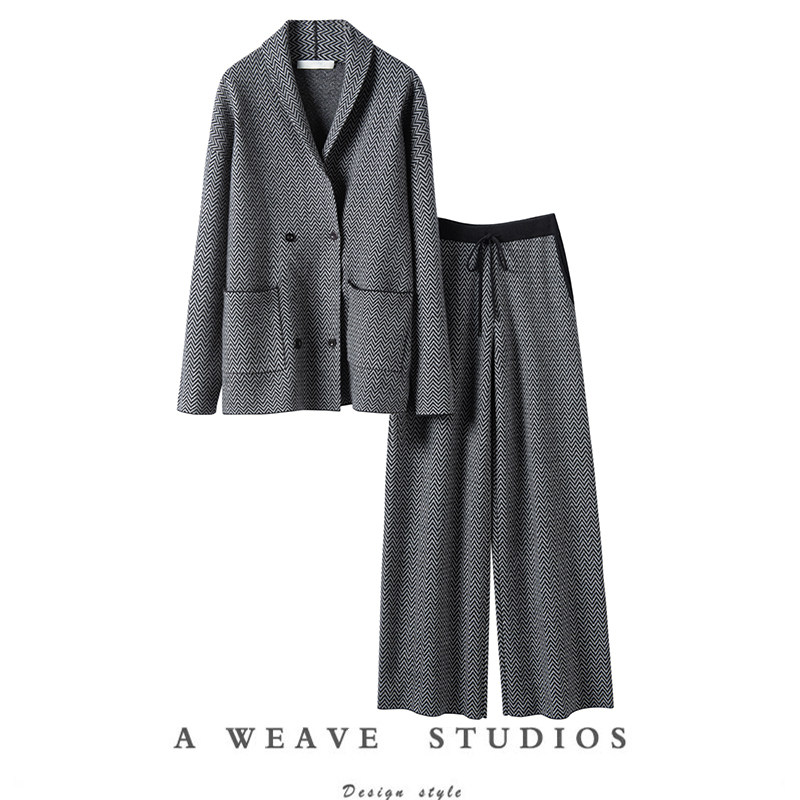 山羊绒波普人字纹印花开衫阔腿裤