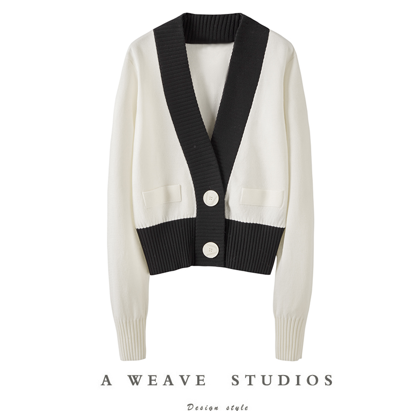 新品黑白撞色纯羊绒V领针织衫