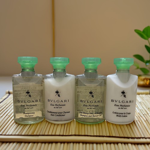 宝格丽Bvlgari 茗珍绿茶洗发水沐浴露护发素润肤乳旅行套装40ml75