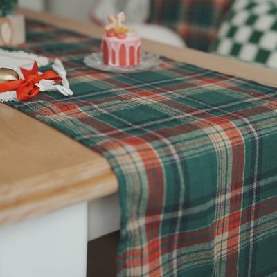 圣诞经典红绿格子桌旗餐桌旗圣诞装饰桌旗床尾旗商场布置边柜盖布