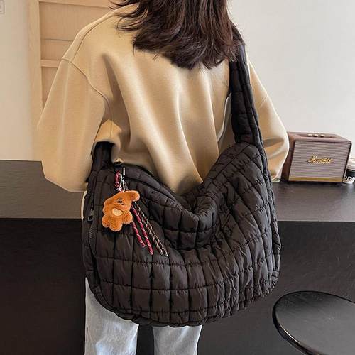 云朵包大容量泡芙斜挎包包