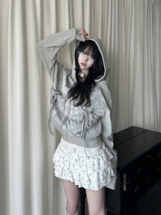 咖喱人星星条纹拼接蝴蝶结连帽卫衣女美式Y2K轻亚风设计感外套