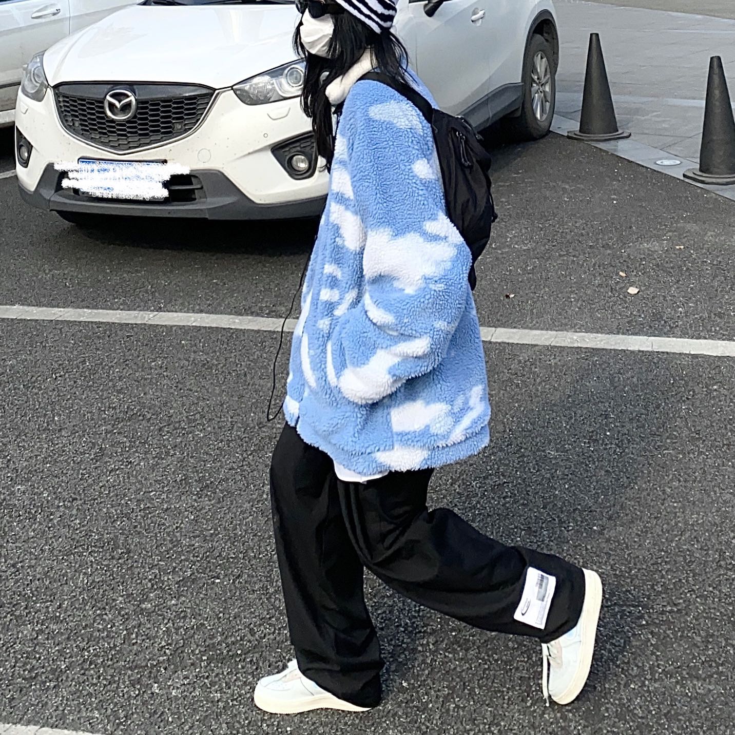 take咖喱人蓝天白云街头风外套