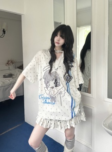 咖喱人亚萌感波点二次元卡通蕾丝V领短袖T恤女轻亚风Y2K宽松上衣