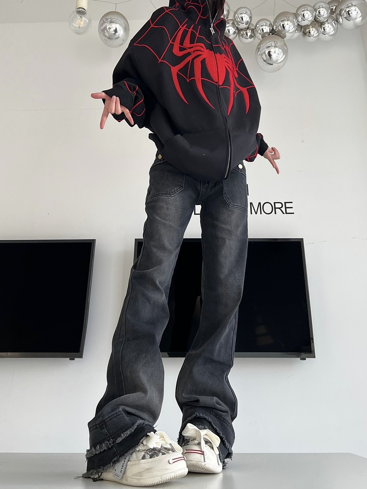 辣妹牛仔裤显瘦男女低腰洗