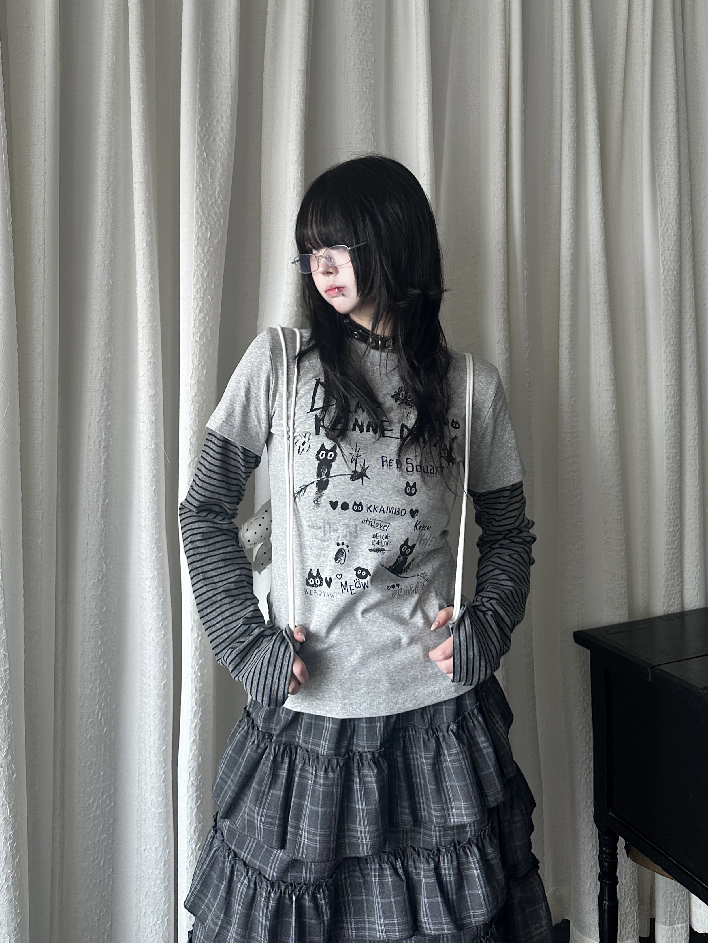 咖喱认y2k轻亚小猫条纹拼接假两件长袖T恤女春季宽松短款上衣图片