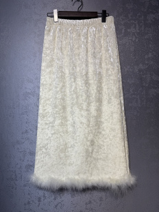 百搭国风气质A字裙 新款 新中式 鸵鸟毛加厚加绒钻石丝绒半身裙冬季