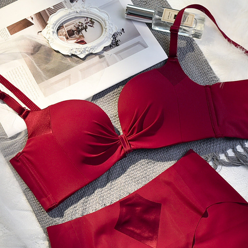 红色内衣女套装本命年结婚新娘性感小胸聚拢无痕无钢圈文胸罩薄款
