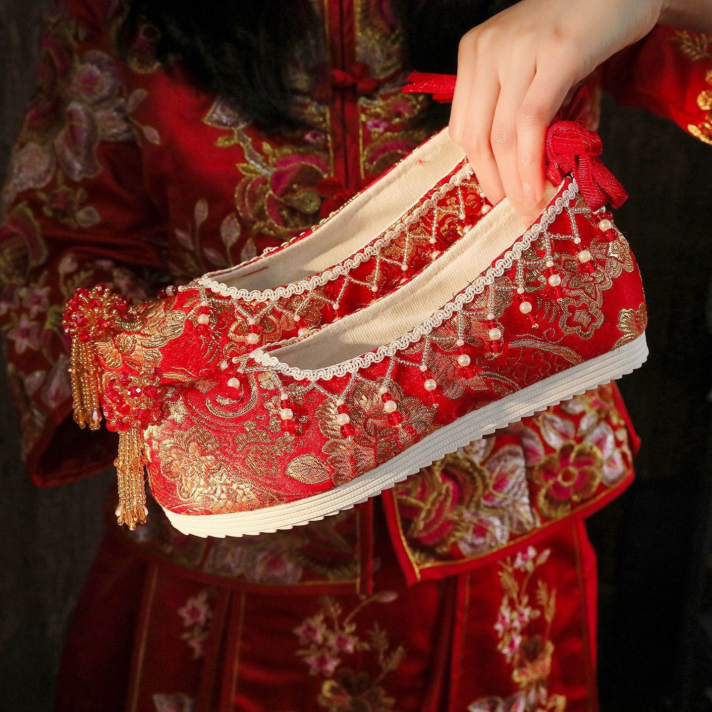 明制中式大码秀禾鞋古风汉服婚鞋图片