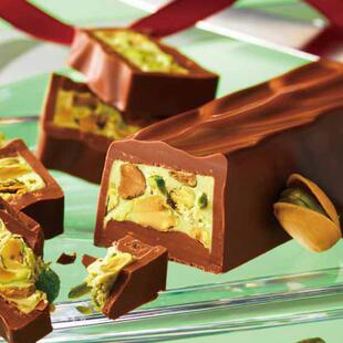 推荐|日本北海道royce开心果奶油夹心巧克力坚果条状180G盒装