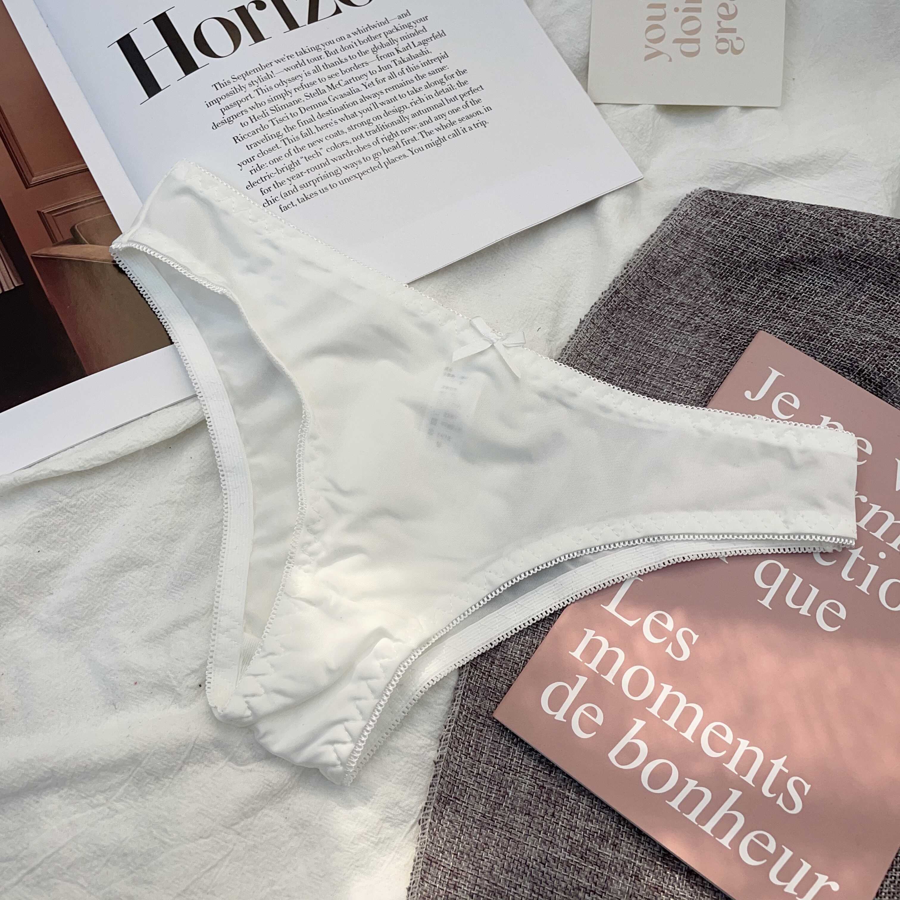 舒适半臀大码冰丝少女三角裤