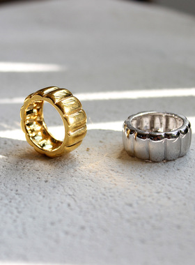 新品戒指波浪边批花纹创意欧美简约光面男女批发镀金波浪戒指