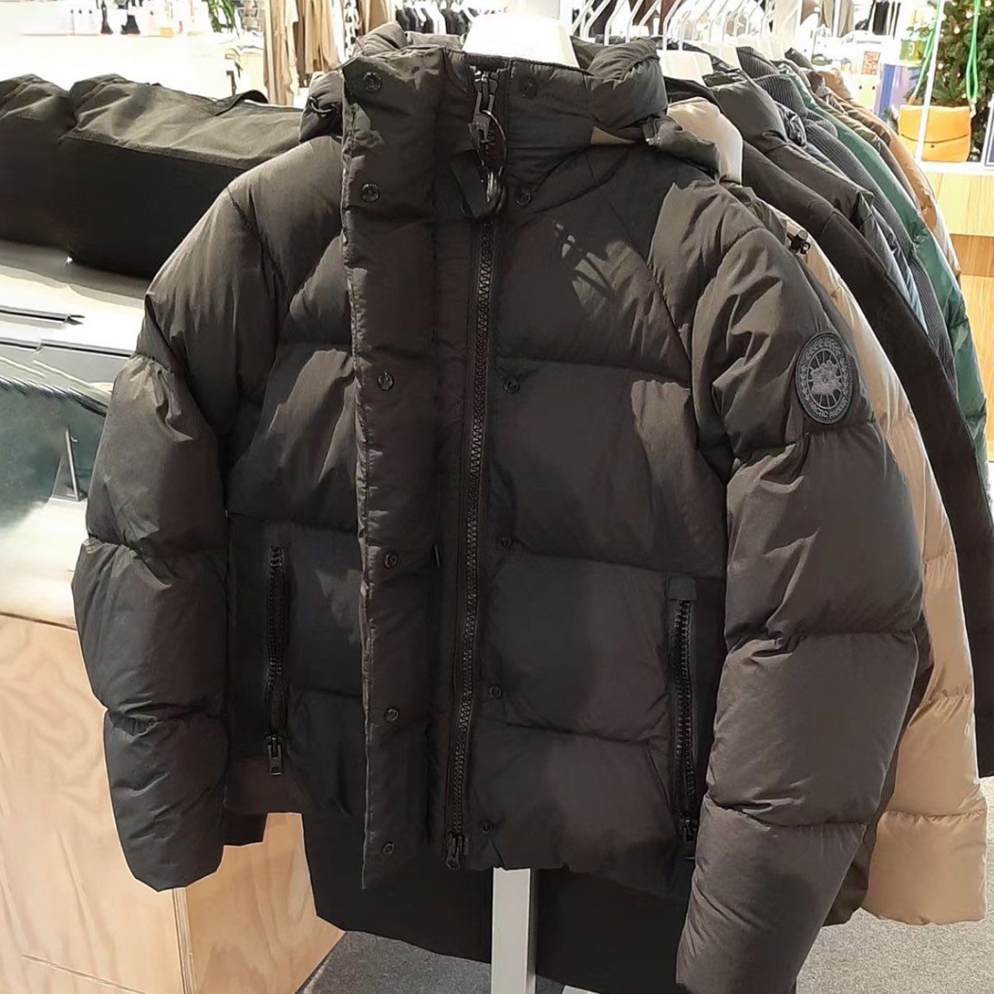 大鹅面包羽绒服男款2025秋冬