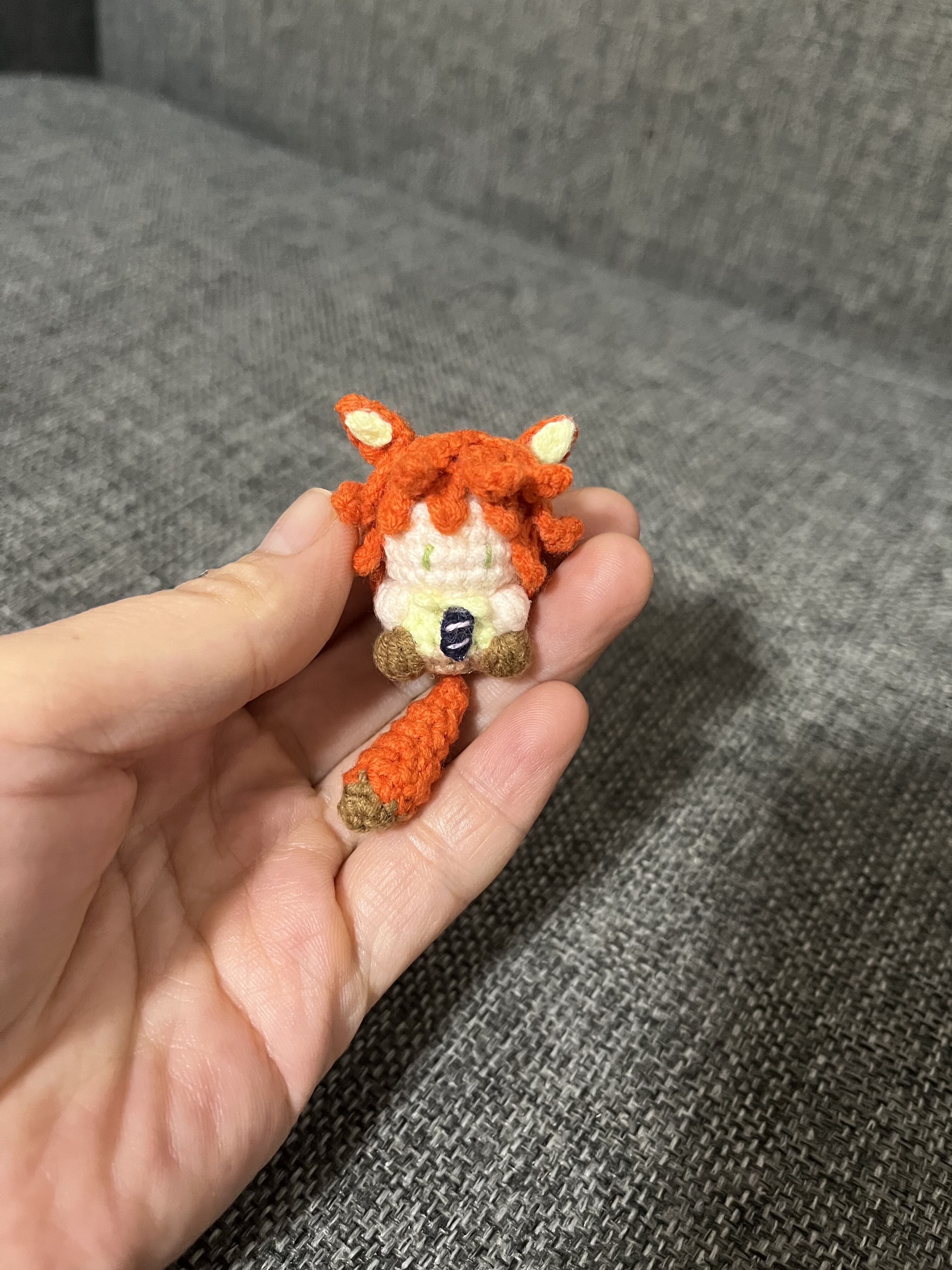 成品疯狂动物城尼克狐狸二次元周边毛线针织玩偶手机包钥匙小挂件