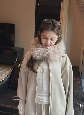 广州十三行HUMSMR2026冬上新系带仿毛围脖  C6583