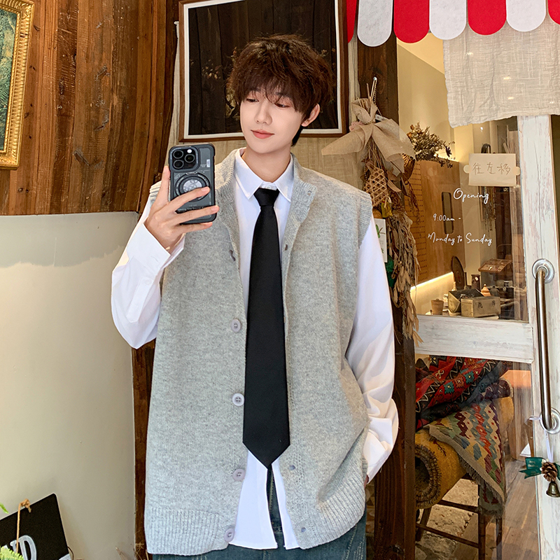 开衫纽扣无袖灰色毛衣马甲男生冬季叠穿针织衫坎肩背心宽松外套潮