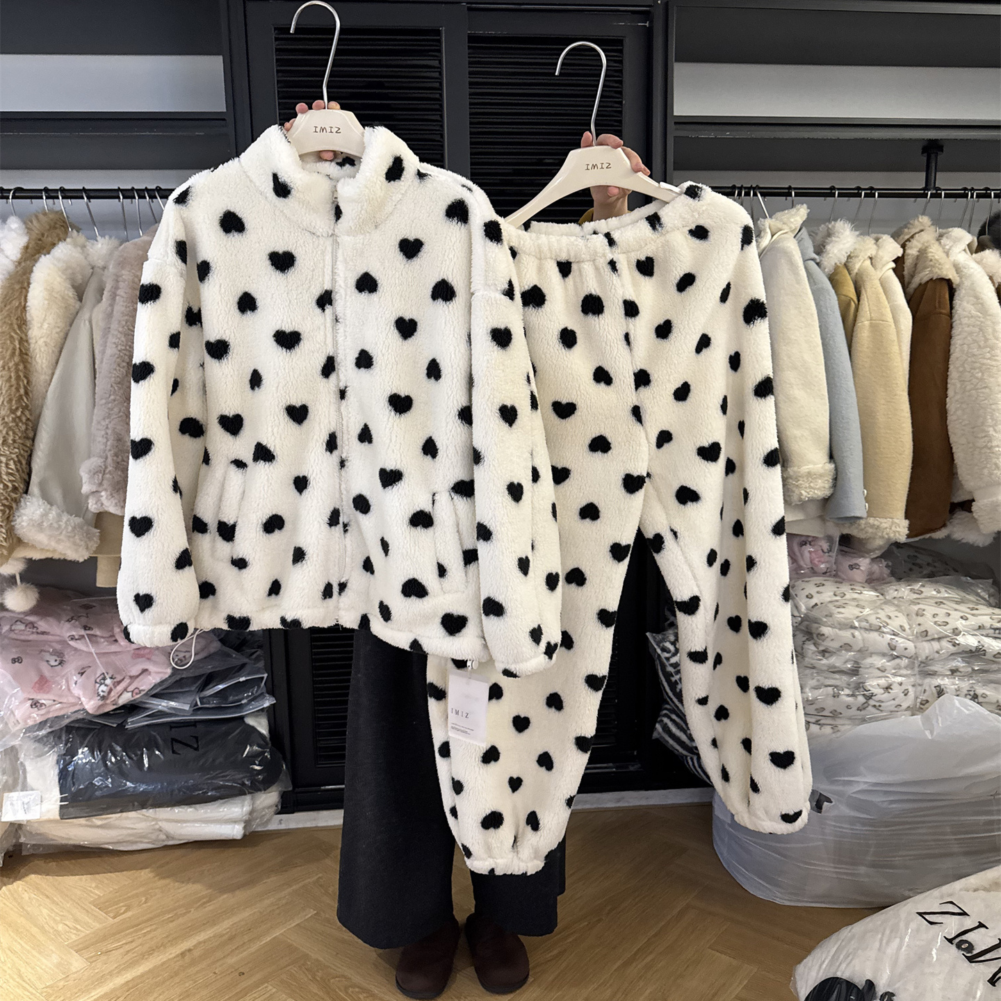 IMIZ爱心图案居家服睡衣套装女2025冬加厚保暖家居服可外穿两件套