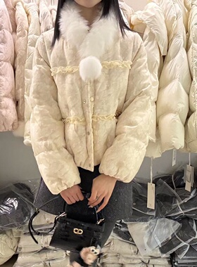 TSPL新中式毛领羽绒服女短款2025冬米白色白鸭绒保暖外套配狐狸毛