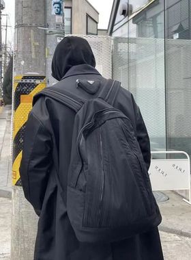 Far archive 尼龙拉链双肩包 潮牌书包 黑色日常通勤大容量背包