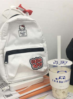 2022新款可爱少女HelloKitty潮牌卡通双肩包男女轻便背包学生书包