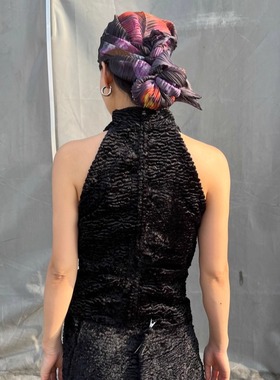 T Lonely1皮毛绣花背心上衣