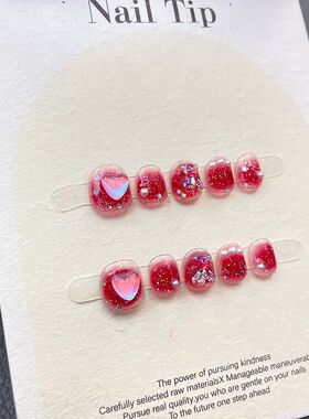 新年战甲儿童穿戴甲爱心短款2025新款3-12岁卡通女童美甲指甲贴片