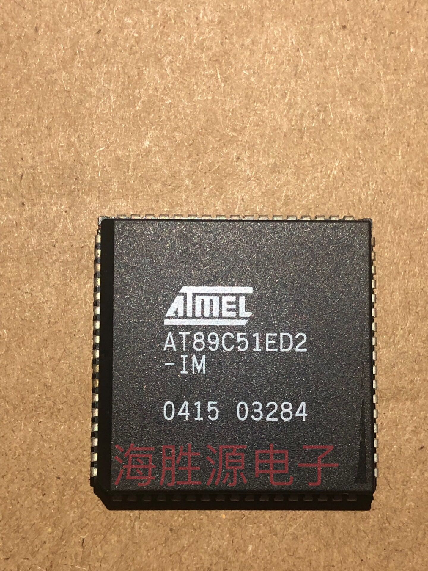 AT89C51ED2-IM  AT89C51ED2-UM  AT89C51ED2-IM 全新原装现货