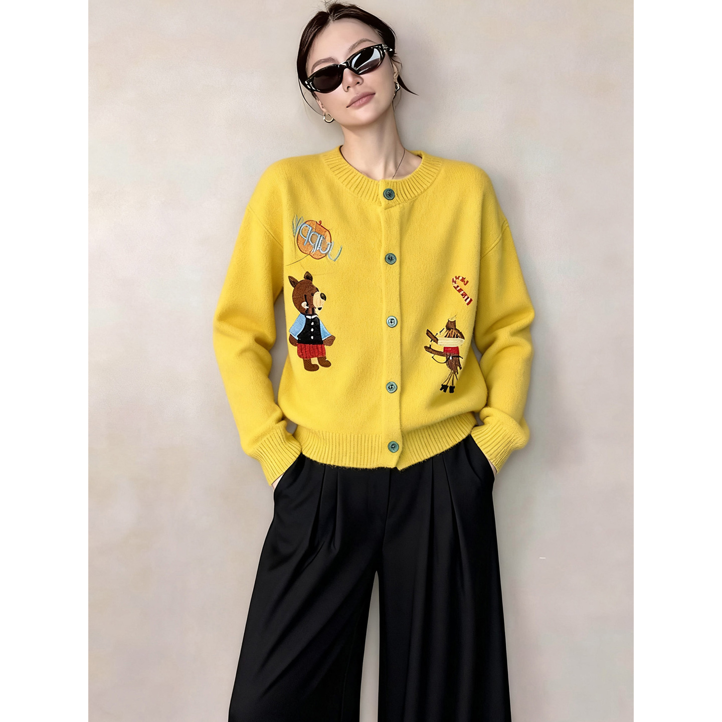 ROUMIKL韩系一整套ootd穿搭慵懒风黄色卡通小熊刺绣针织开衫阔腿