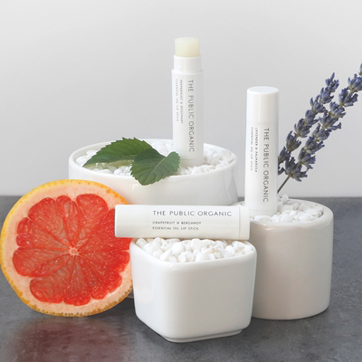 小奶管润唇膏THEPUBLICORGANIC