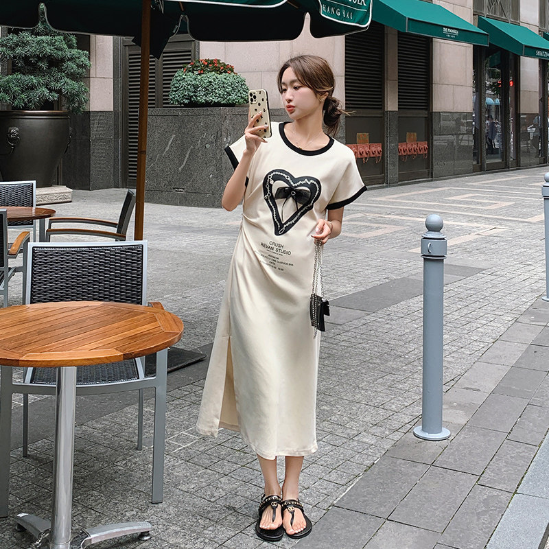 现货拼色圆领爱心印花开叉连衣裙297-262-P105-K158，女装连衣裙，艾艾淮淮