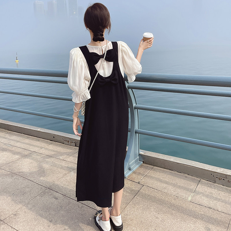 黑色法式蝴蝶结背带连衣裙女夏2024新款设计感泡泡袖小个子两件套图片