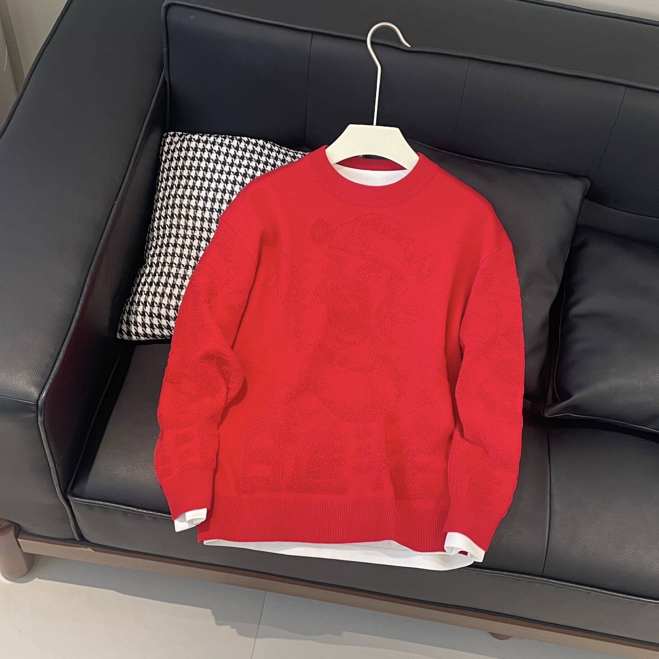 众库马年新款财神满印提花本命年红色毛衣男宽松痞帅套头针织衫潮