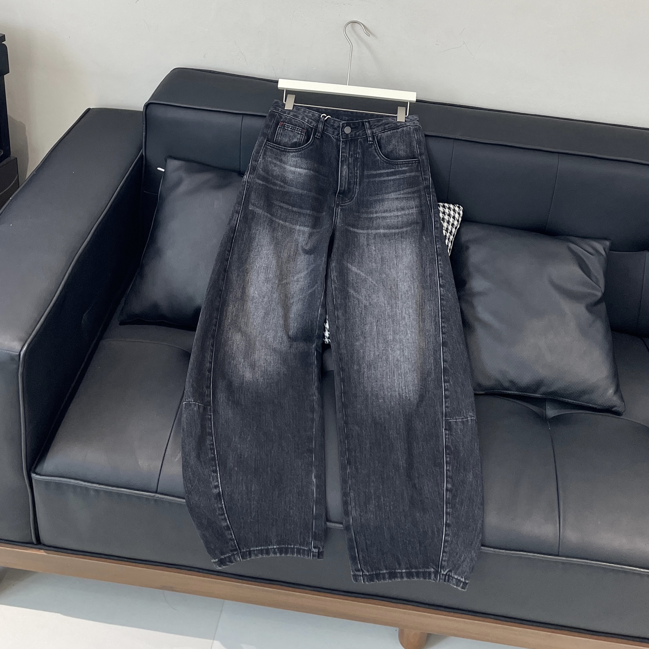 复古水洗做旧牛仔裤阔腿弯刀裤潮