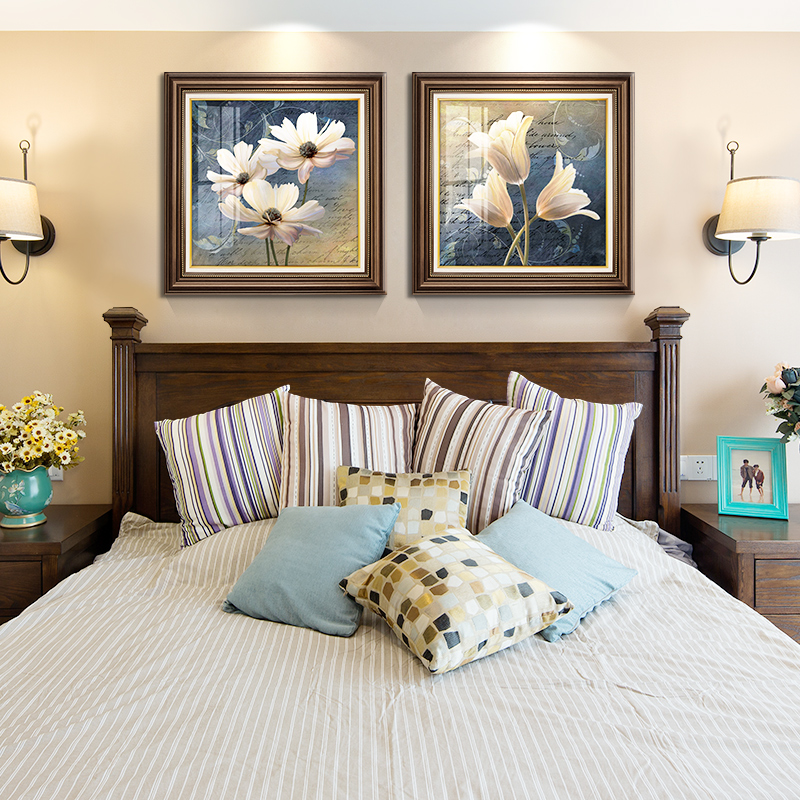 房间现代美式主卧大气风装饰画