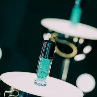 美国利维肤REVIVE奢润新活水凝4D保湿凝露补水精华液30ml