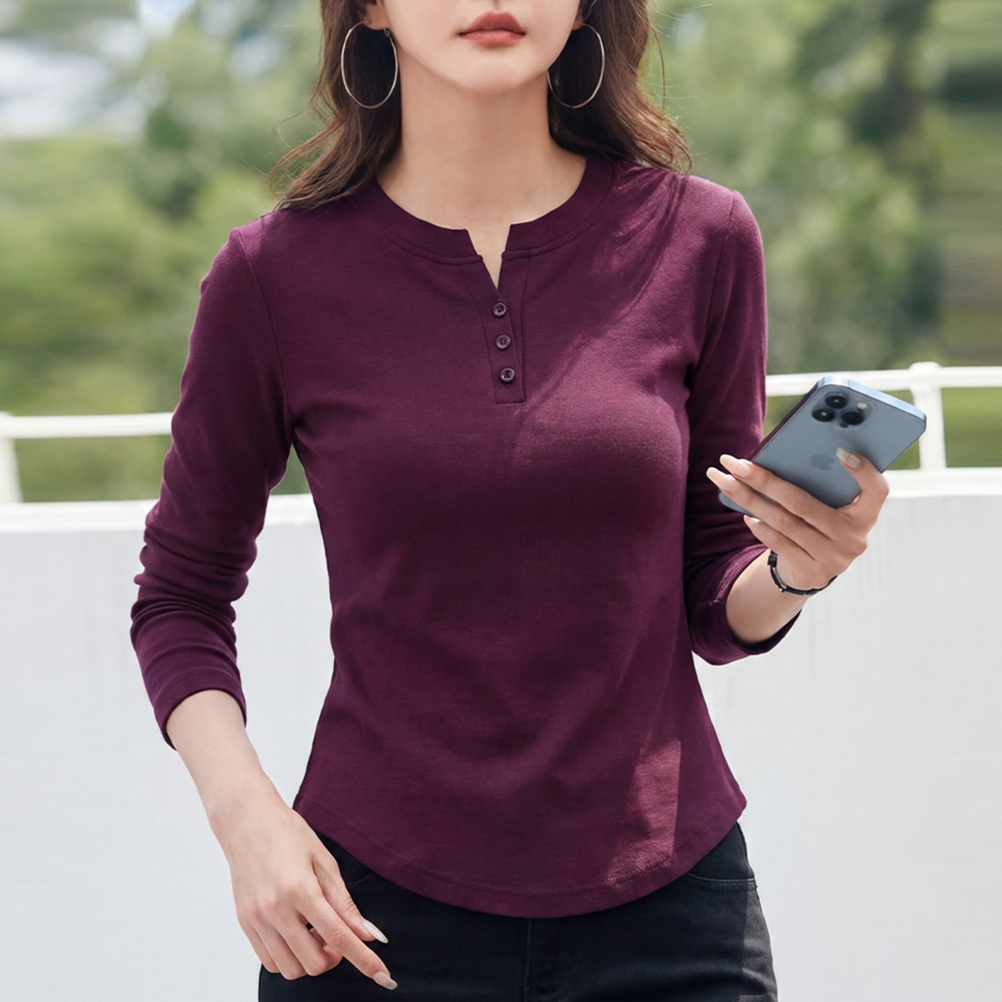 弧形下摆修身V领长袖t恤女春秋高级感内搭打底衫女士时尚洋气上衣