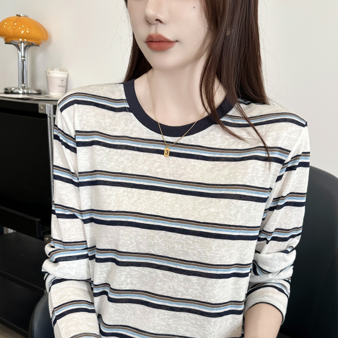 撞色条纹t恤女长袖春秋新款宽松显瘦遮肉打底衫秋衣外穿休闲上衣