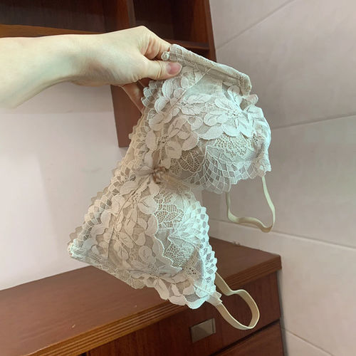 平胸aa杯无钢圈性感蕾丝内衣女小胸聚拢显大上托防下垂文胸罩套装