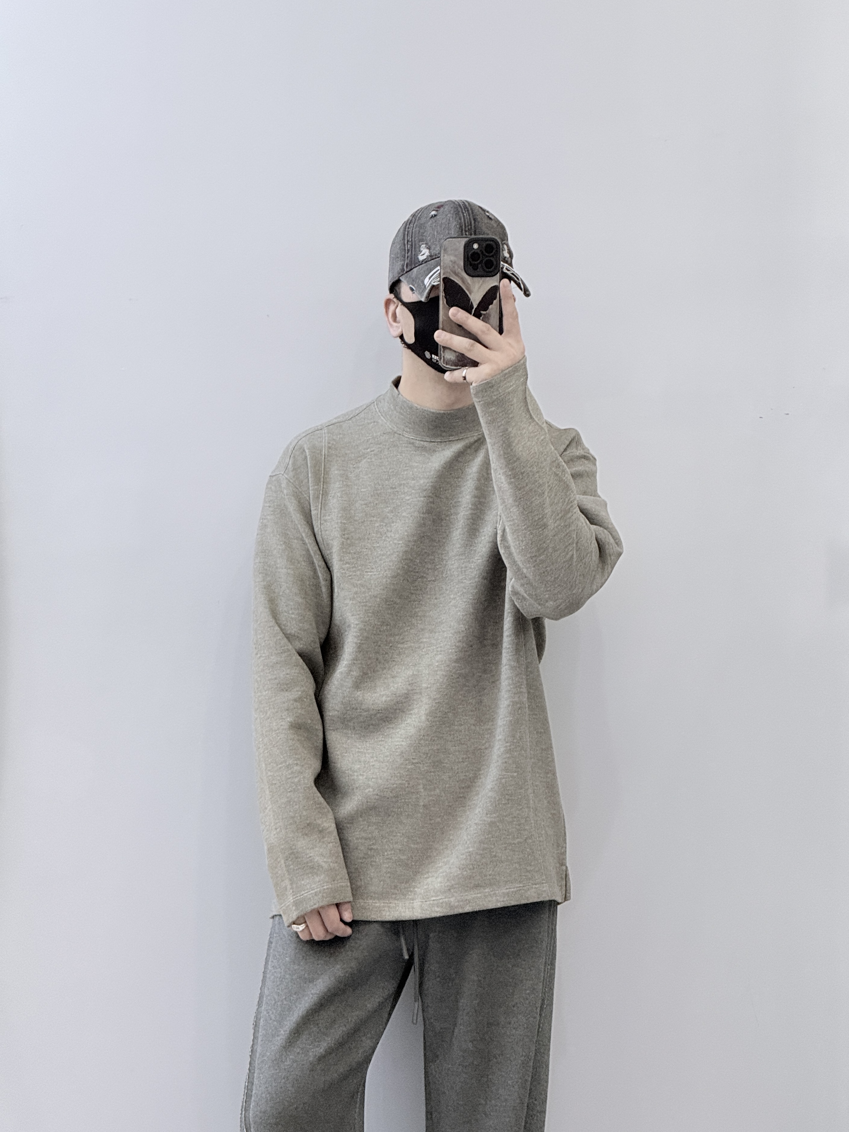 元和西秋冬款设计感半高领T恤