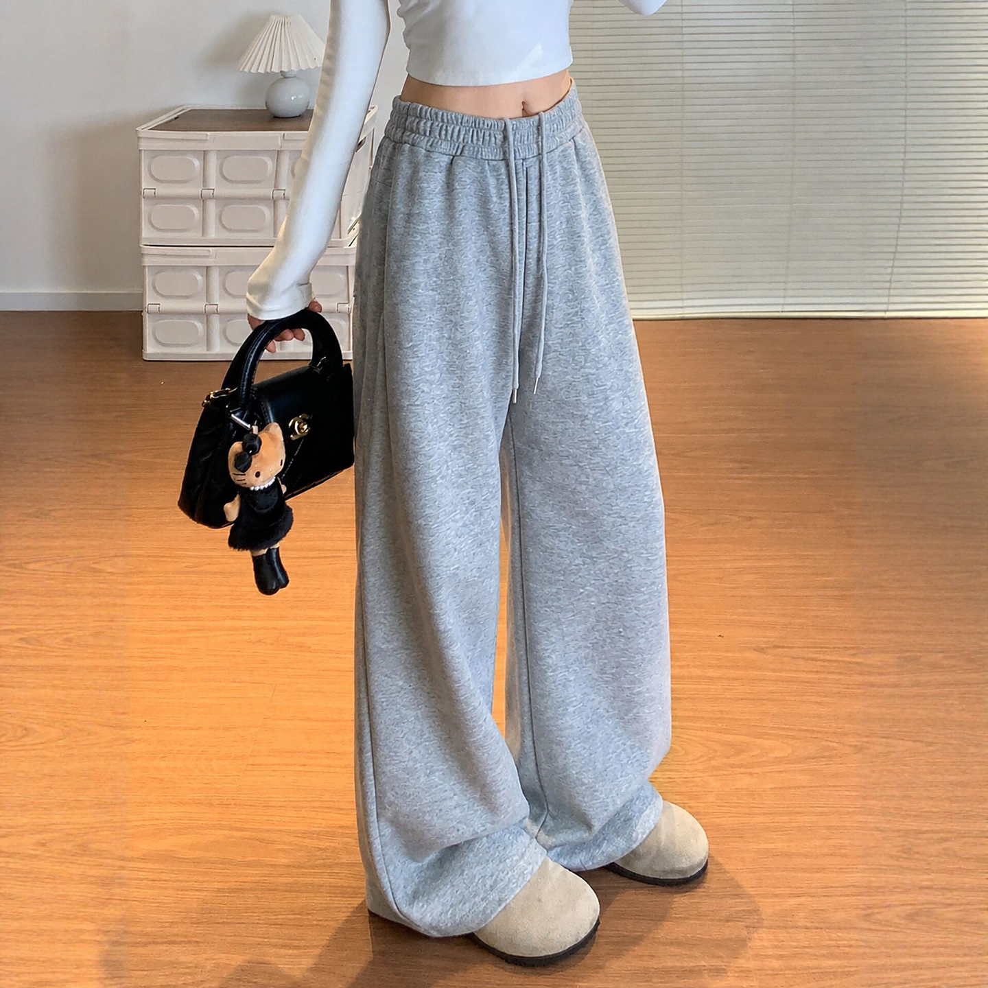 运动裤女初中生2026新款秋季直筒阔腿裤小个子宽松束脚灰色卫裤子