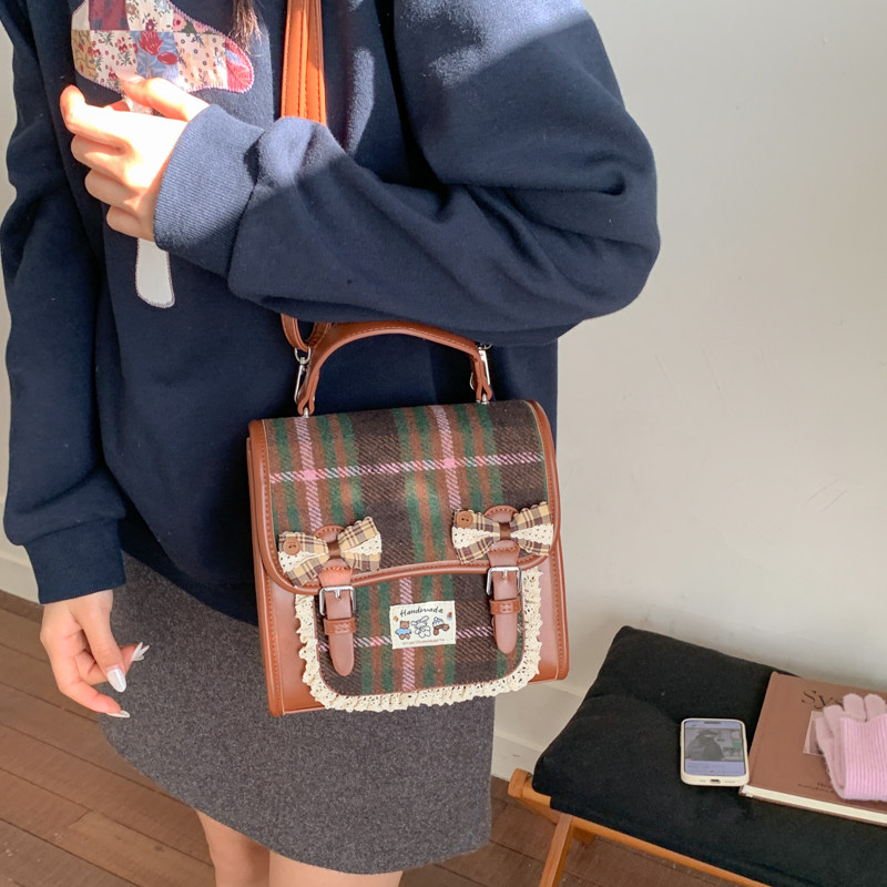 多功能女童宝宝手提双肩包学院风蝴蝶结格子款洋气单肩斜跨配饰包