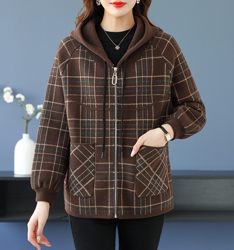 中年妈妈毛呢大码上衣宽松千鸟格中老年拉链针织春秋气质连帽外套